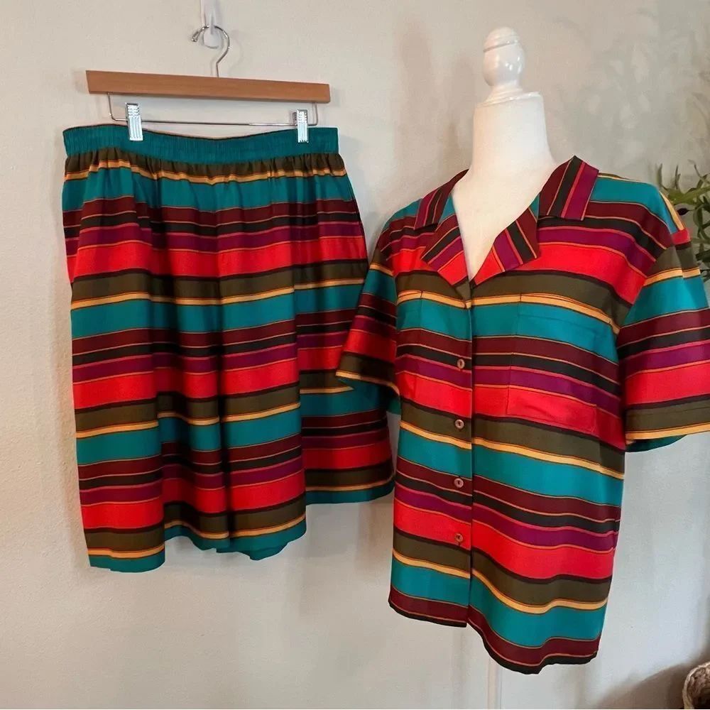 Vintage Russ Shorts And Shirt Rayon Stripes Mixed Sizes Top 16 Shorts 18
